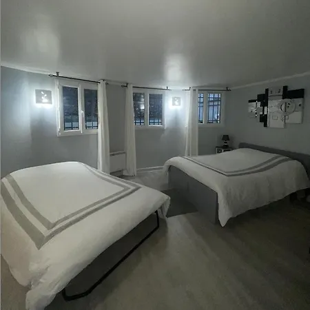 Beau Studio Meuble 2Min Du Moulin Rouge Paris Exterior photo